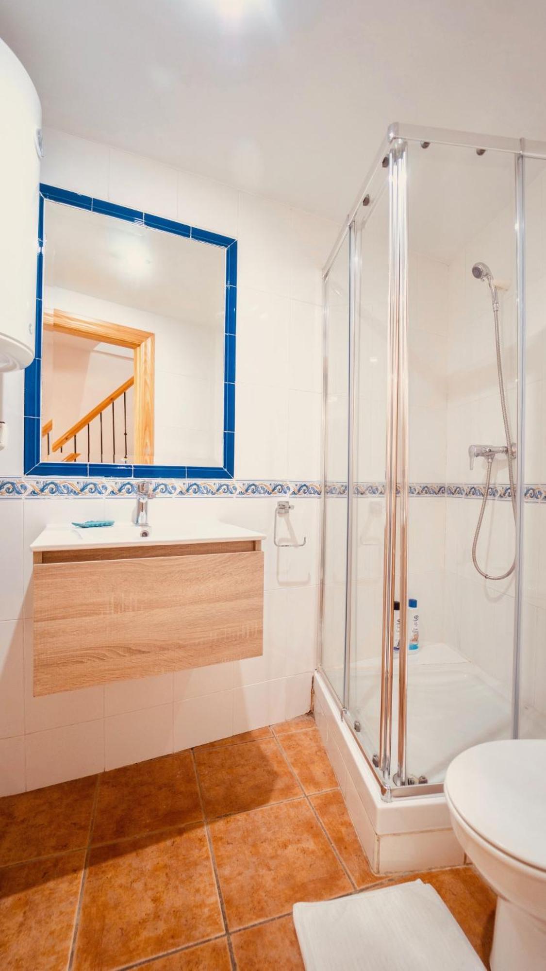 グラナダPrecioso Duplex Plaza Nuevaアパートメント エクステリア 写真