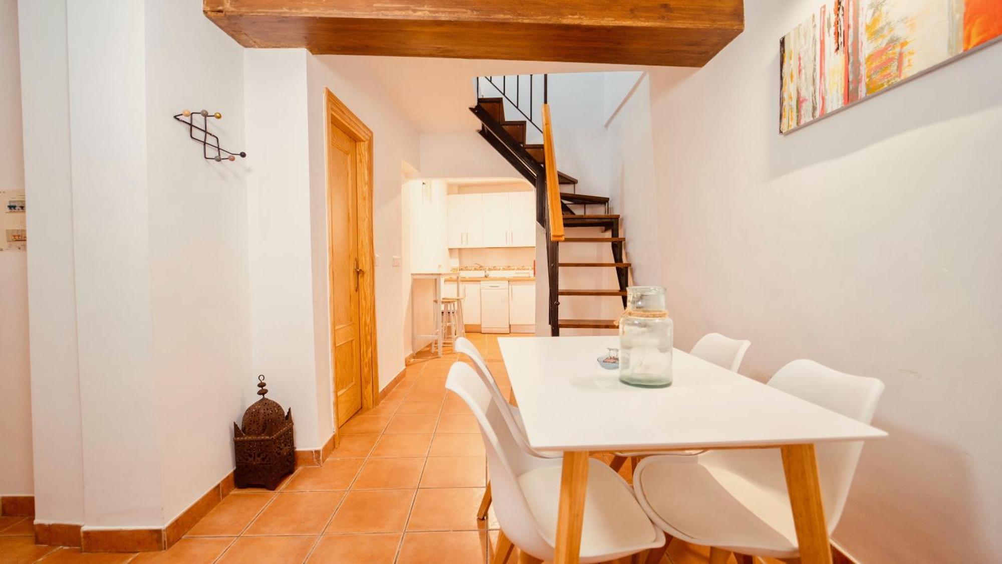 グラナダPrecioso Duplex Plaza Nuevaアパートメント エクステリア 写真