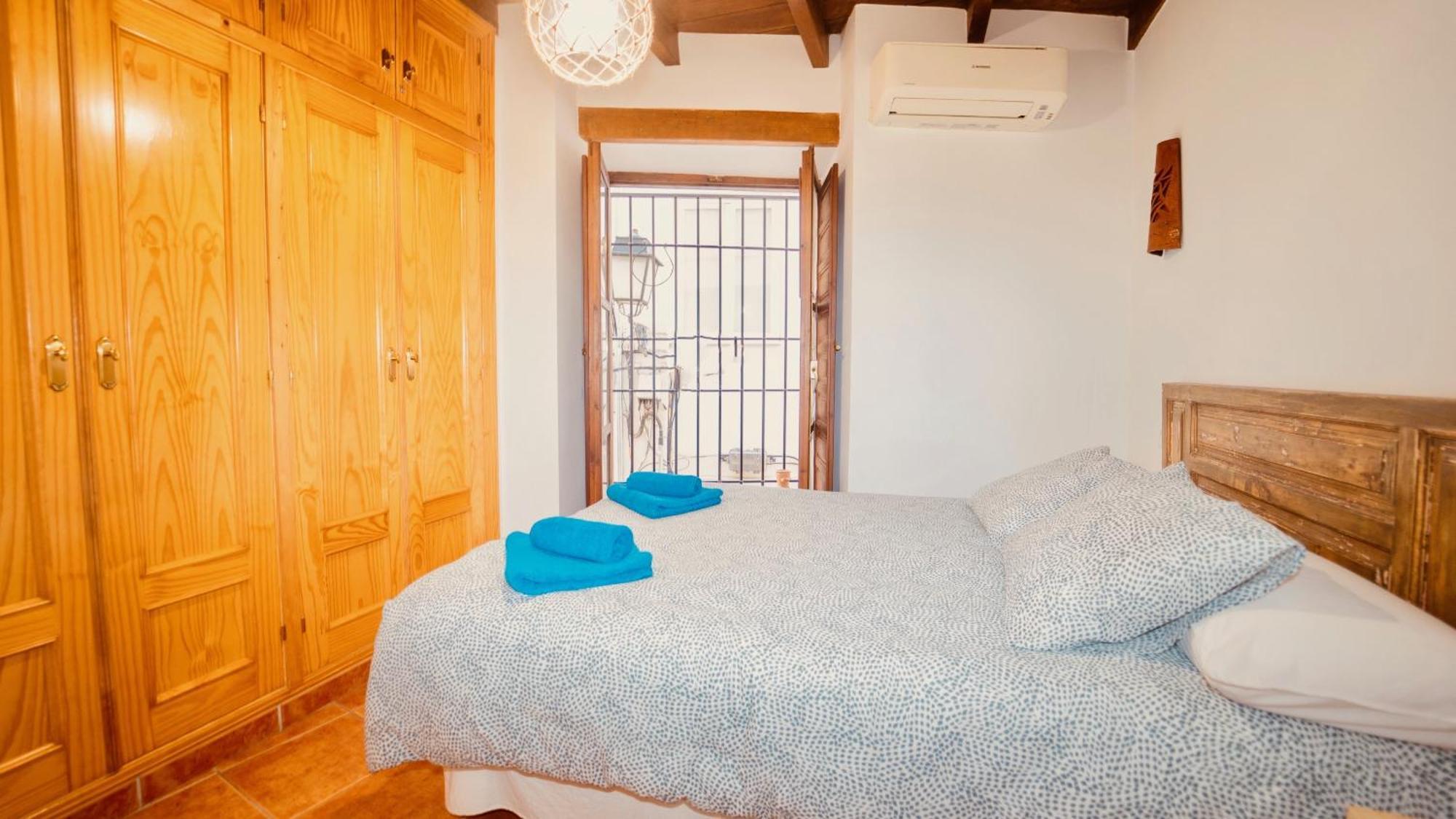 グラナダPrecioso Duplex Plaza Nuevaアパートメント エクステリア 写真